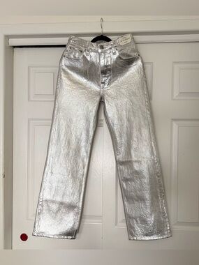 NWT Abercrombie & Fitch Metallic Silver 90s Relaxed High Rise Jeans 27